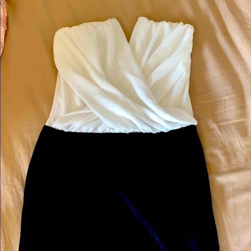 Strapless black/white mini dress Medium
